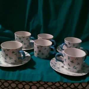 GLORIA VANDERBILT "EVERLASTING" CUP AND SAUCERS